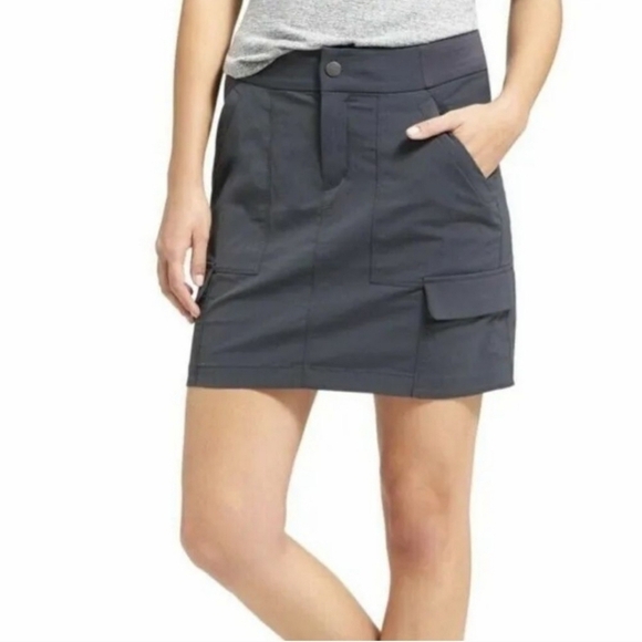 VGUC Athleta Trekkie Charcoal Gray Cargo Skort Hiking Outdoor 2 Size 8 - Picture 1 of 15